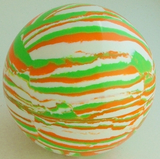 White - Green fluorescent, fluorescent orange